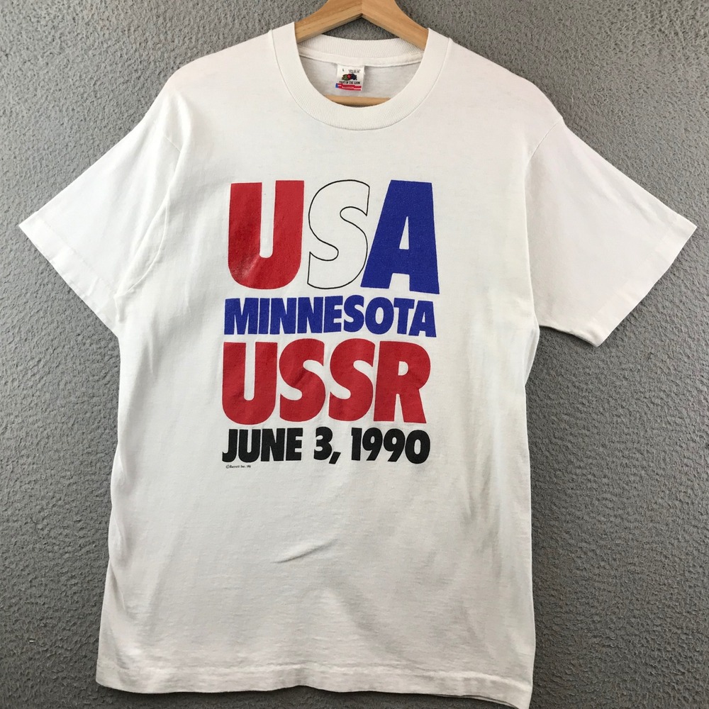 Vintage USA‎ Minnesota USSR June 3, 1990 Fruit of the Loom Graphic T-Shirt L